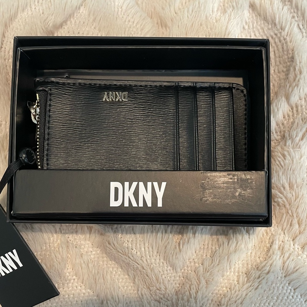 DKNY zip card holder